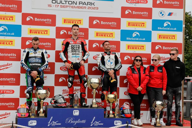 Oulton Park, round 9 , 2023,race1,sprint, Paul Bird, BSB, British Superbikes, Glenn Irwin, Jackson. Haslam
